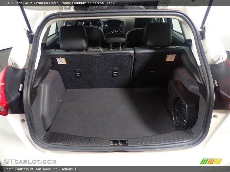 White Platinum / Charcoal Black 2017 Ford Focus Titanium Hatch