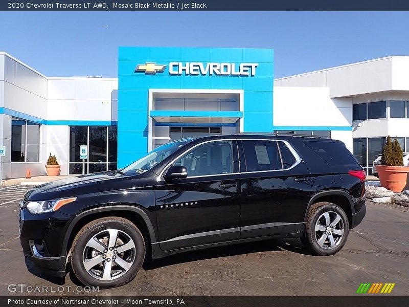 Mosaic Black Metallic / Jet Black 2020 Chevrolet Traverse LT AWD