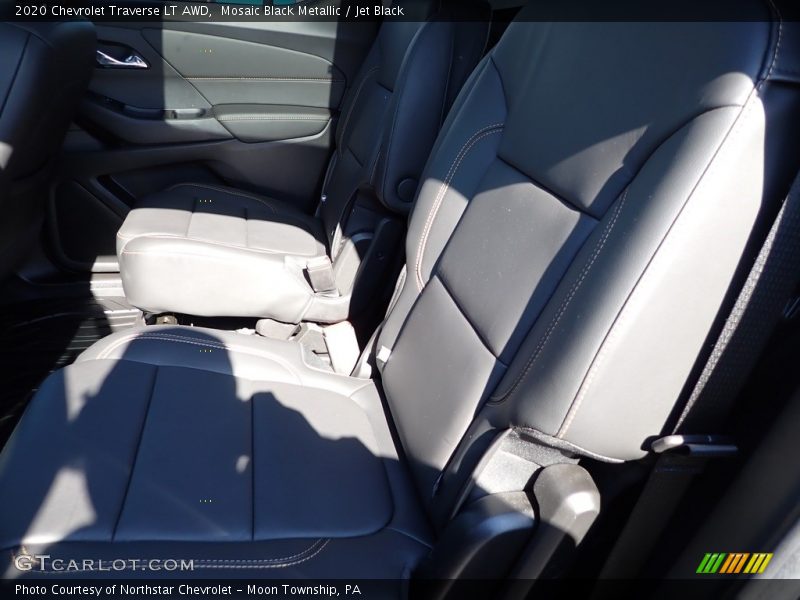Mosaic Black Metallic / Jet Black 2020 Chevrolet Traverse LT AWD