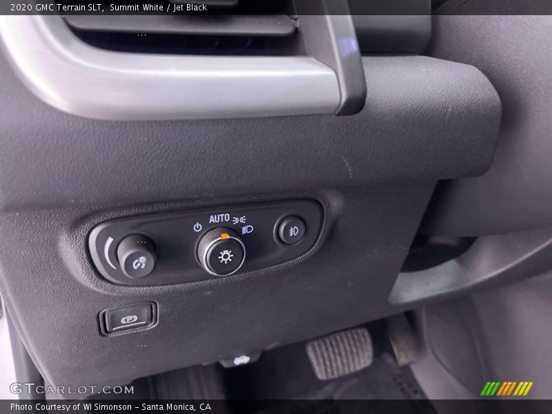 Summit White / Jet Black 2020 GMC Terrain SLT