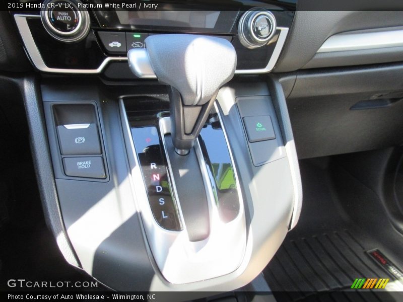 Platinum White Pearl / Ivory 2019 Honda CR-V LX