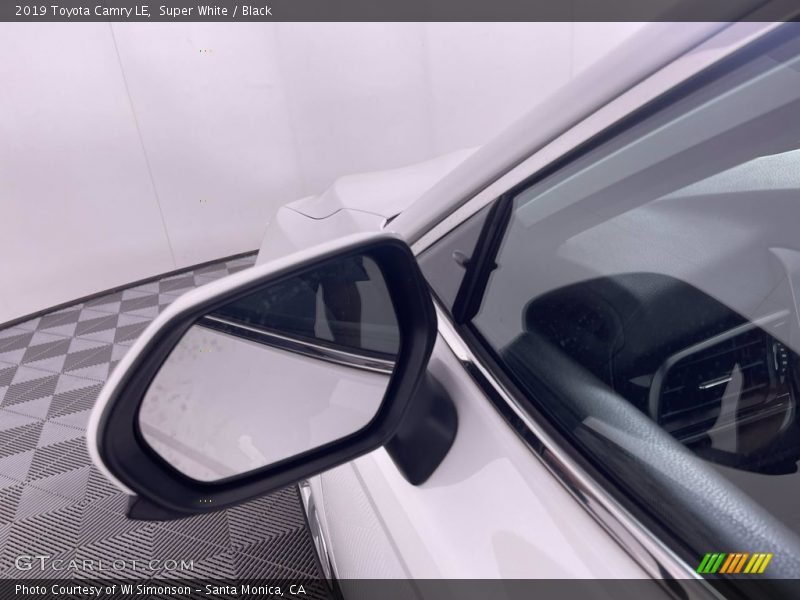 Super White / Black 2019 Toyota Camry LE