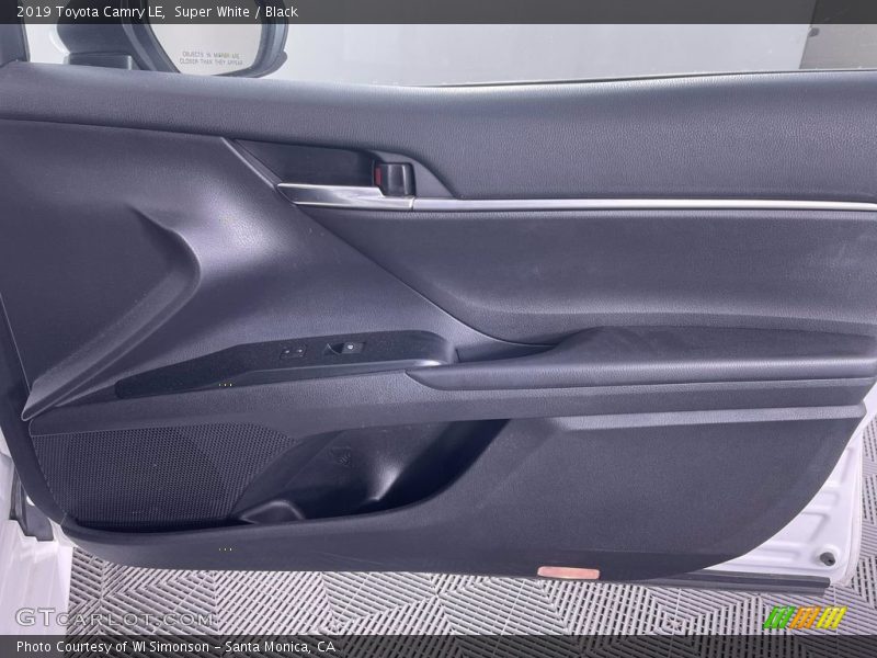 Super White / Black 2019 Toyota Camry LE