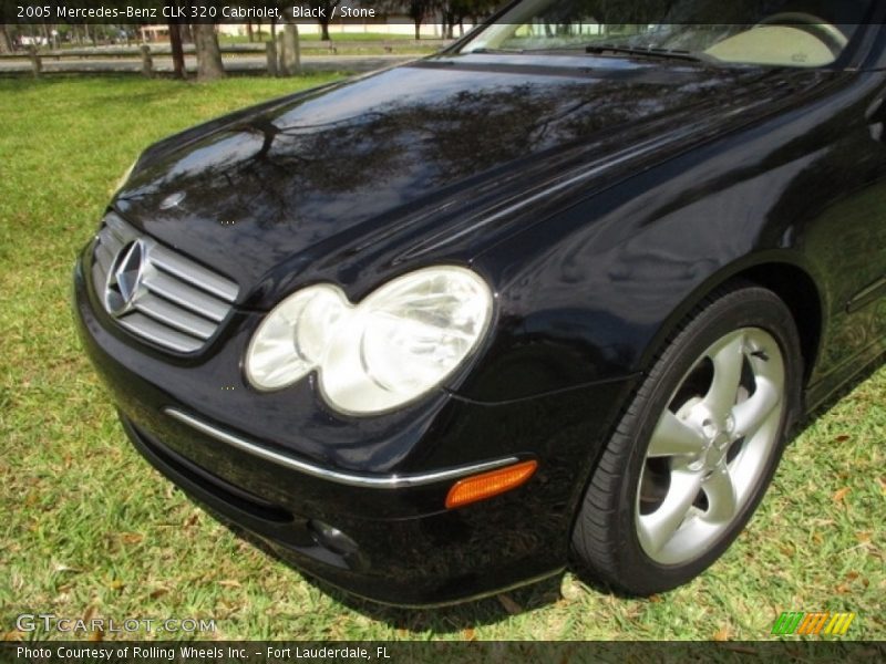 Black / Stone 2005 Mercedes-Benz CLK 320 Cabriolet