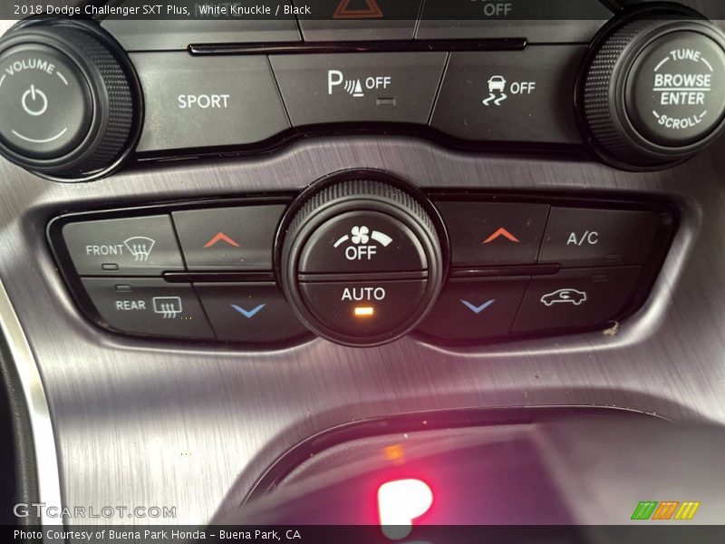 White Knuckle / Black 2018 Dodge Challenger SXT Plus