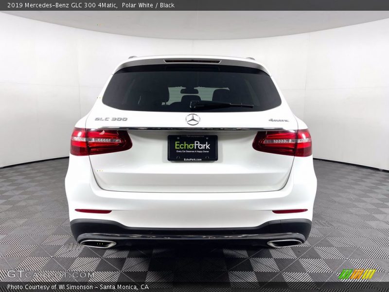 Polar White / Black 2019 Mercedes-Benz GLC 300 4Matic