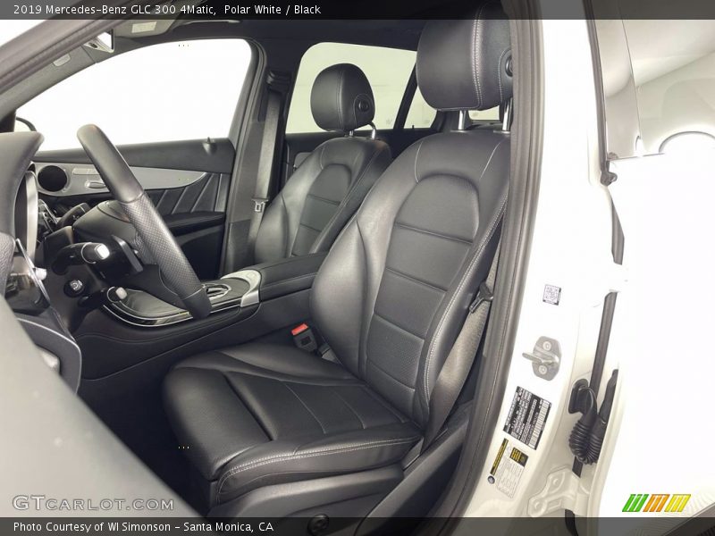 Polar White / Black 2019 Mercedes-Benz GLC 300 4Matic