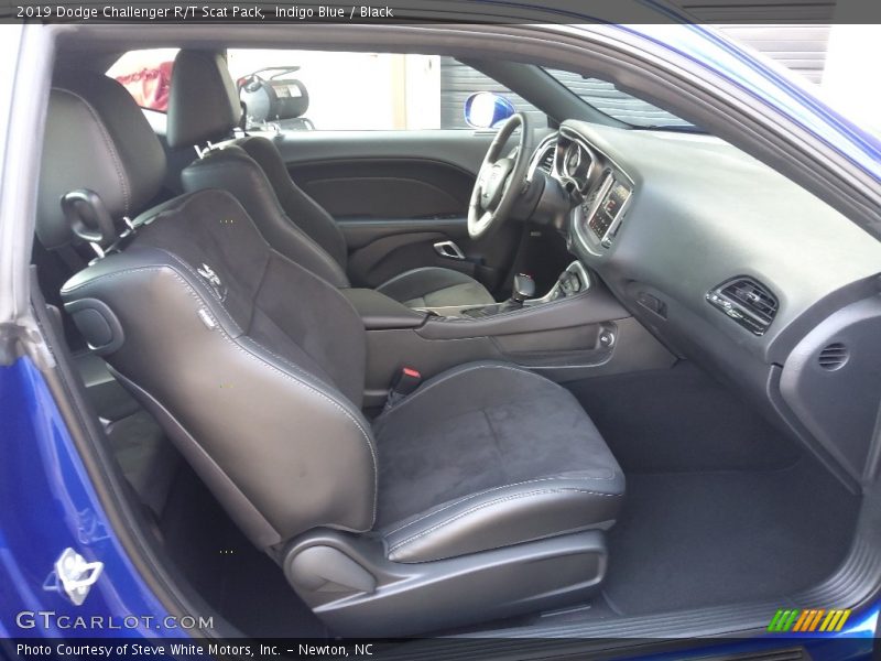Indigo Blue / Black 2019 Dodge Challenger R/T Scat Pack