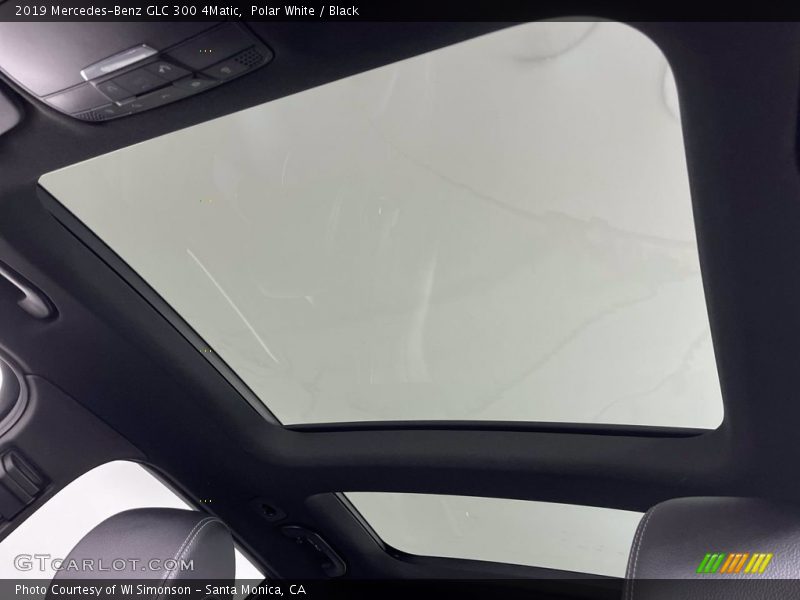 Polar White / Black 2019 Mercedes-Benz GLC 300 4Matic