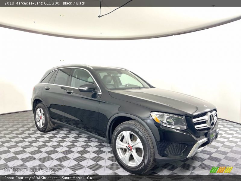 Black / Black 2018 Mercedes-Benz GLC 300