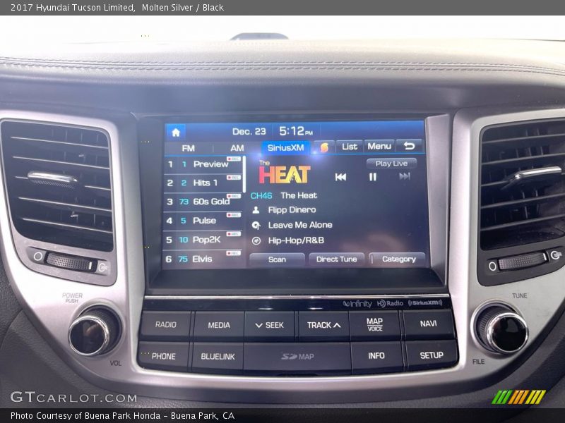 Molten Silver / Black 2017 Hyundai Tucson Limited