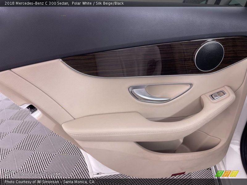 Polar White / Silk Beige/Black 2018 Mercedes-Benz C 300 Sedan