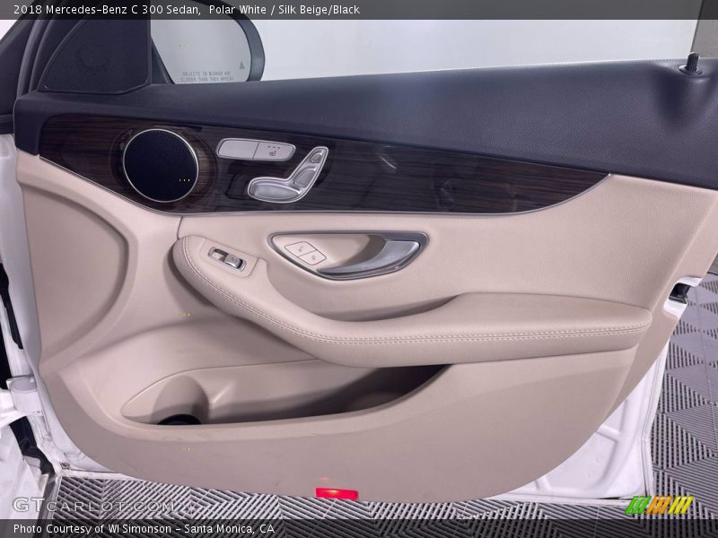 Polar White / Silk Beige/Black 2018 Mercedes-Benz C 300 Sedan