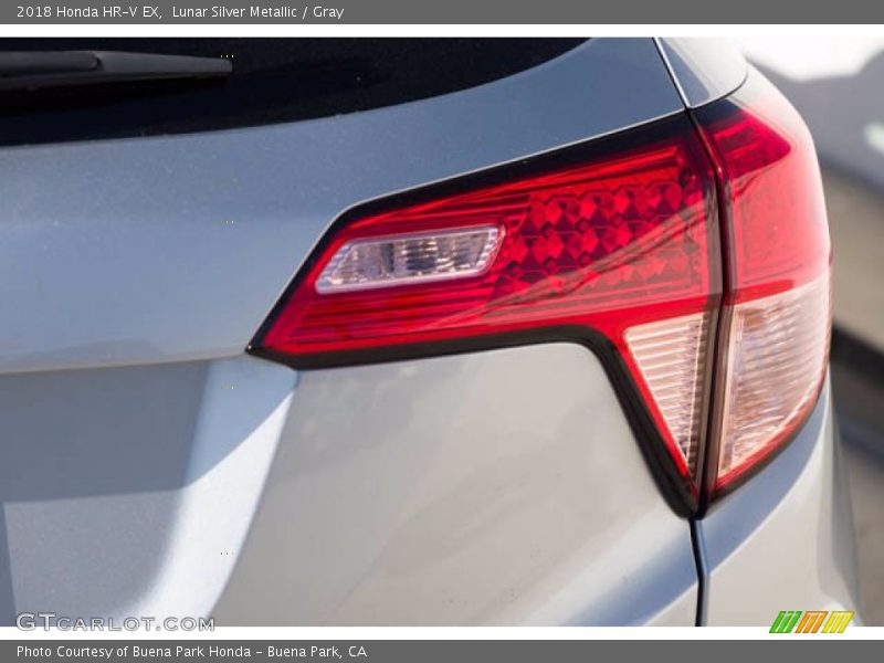 Lunar Silver Metallic / Gray 2018 Honda HR-V EX
