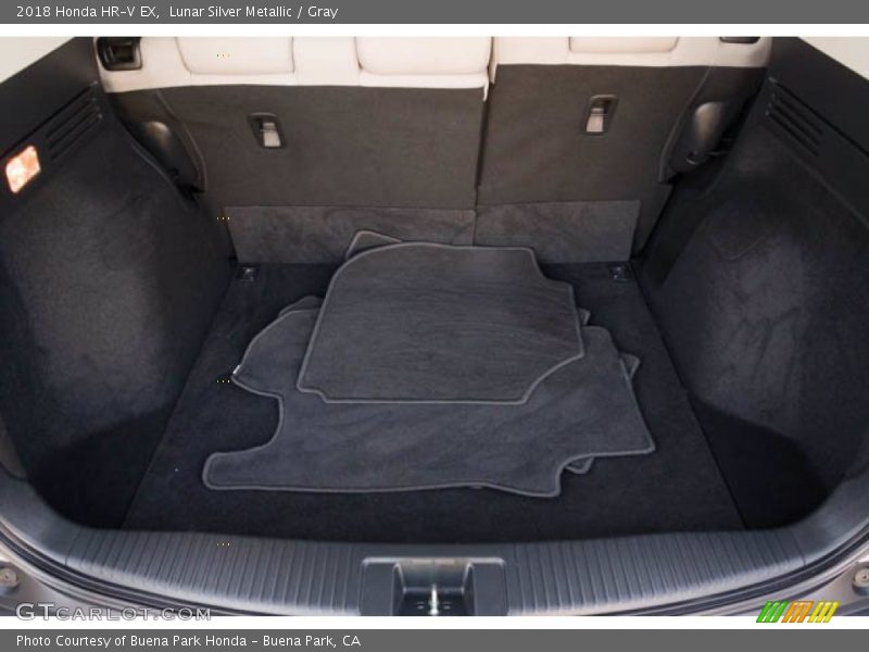 Lunar Silver Metallic / Gray 2018 Honda HR-V EX