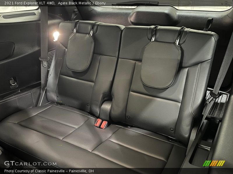 Agate Black Metallic / Ebony 2021 Ford Explorer XLT 4WD