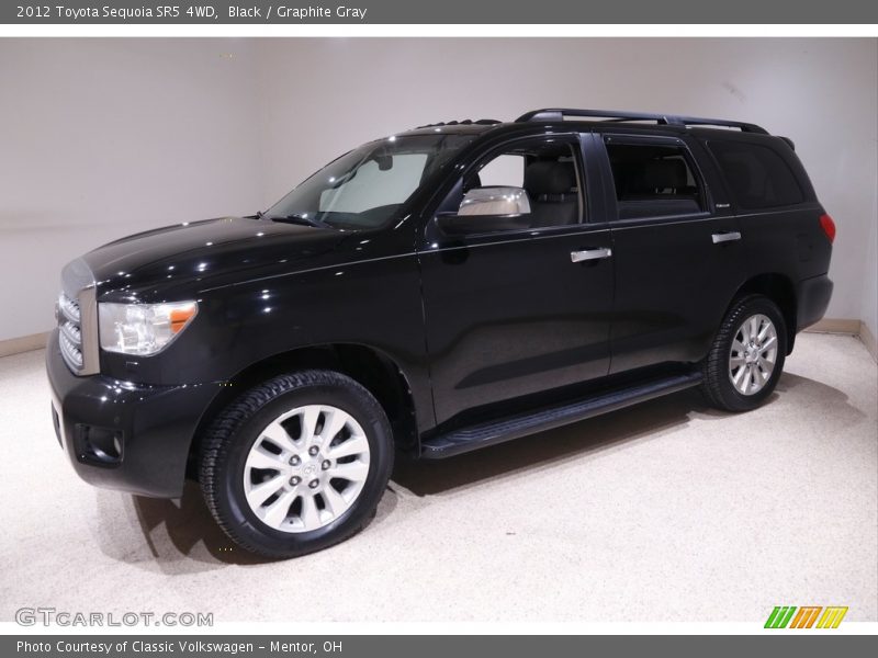Front 3/4 View of 2012 Sequoia SR5 4WD