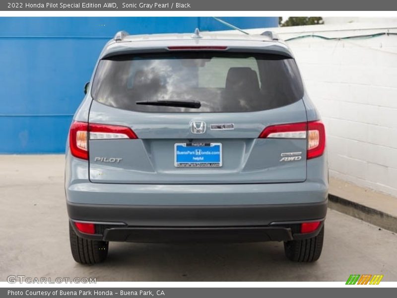 Sonic Gray Pearl / Black 2022 Honda Pilot Special Edition AWD