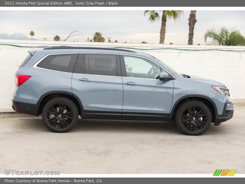  2022 Pilot Special Edition AWD Sonic Gray Pearl