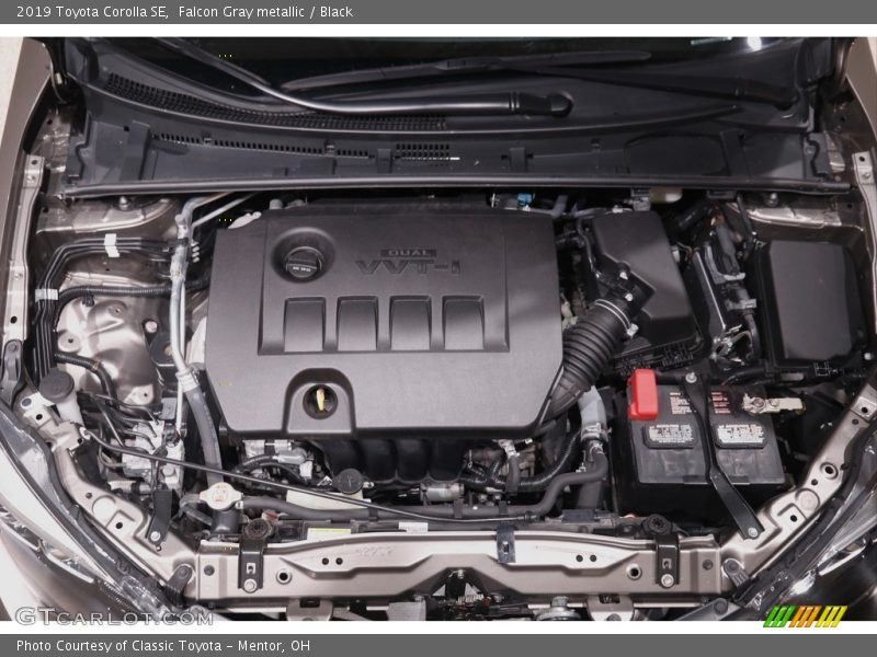 Falcon Gray metallic / Black 2019 Toyota Corolla SE