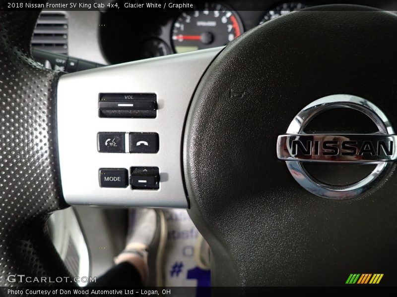 Glacier White / Graphite 2018 Nissan Frontier SV King Cab 4x4