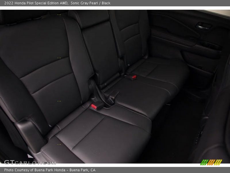 Sonic Gray Pearl / Black 2022 Honda Pilot Special Edition AWD