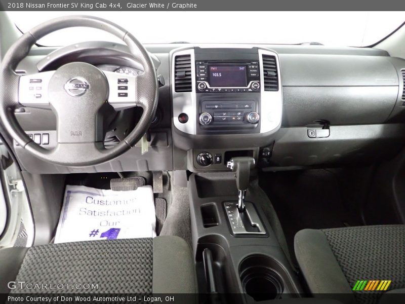 Glacier White / Graphite 2018 Nissan Frontier SV King Cab 4x4