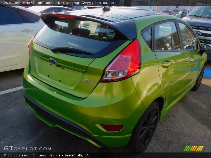 Outrageous Green / Charcoal Black 2019 Ford Fiesta ST-Line Hatchback