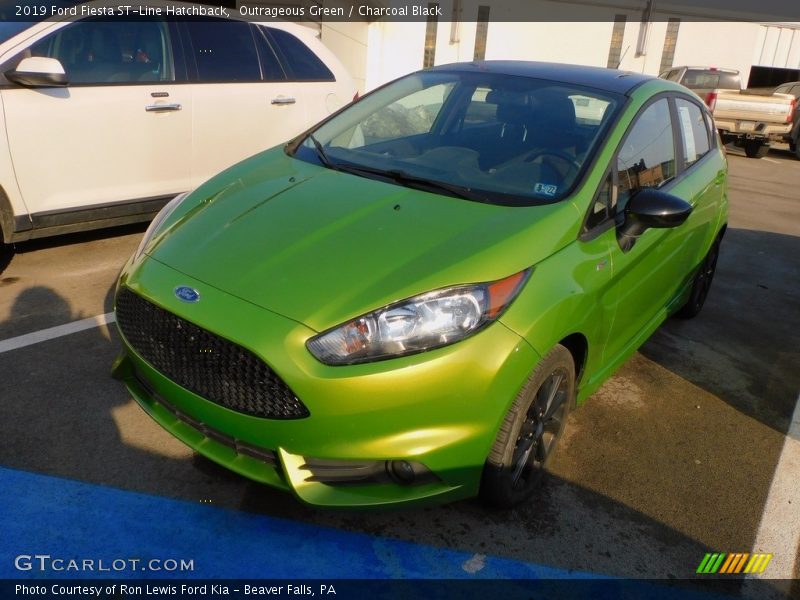Outrageous Green / Charcoal Black 2019 Ford Fiesta ST-Line Hatchback