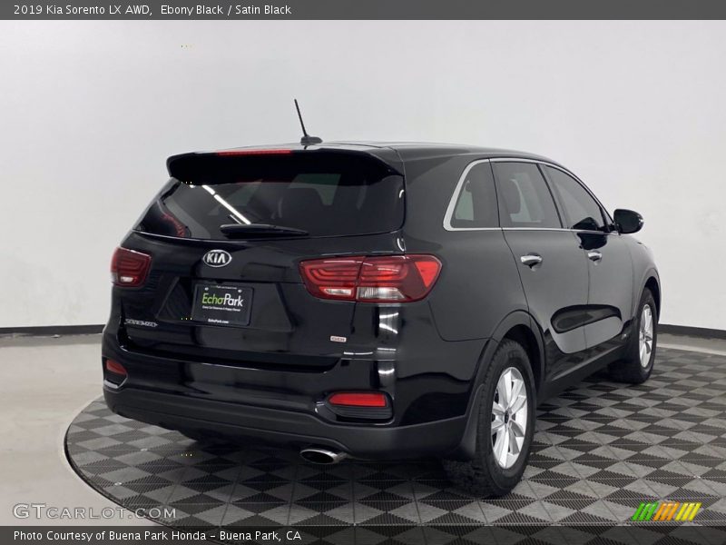 Ebony Black / Satin Black 2019 Kia Sorento LX AWD