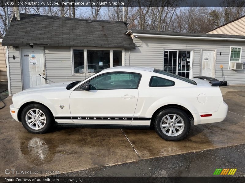 Performance White / Light Graphite 2009 Ford Mustang V6 Coupe