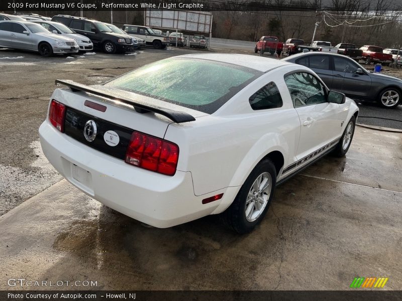 Performance White / Light Graphite 2009 Ford Mustang V6 Coupe