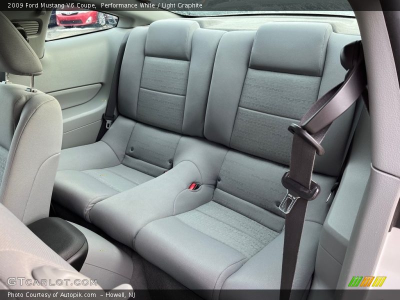 Performance White / Light Graphite 2009 Ford Mustang V6 Coupe