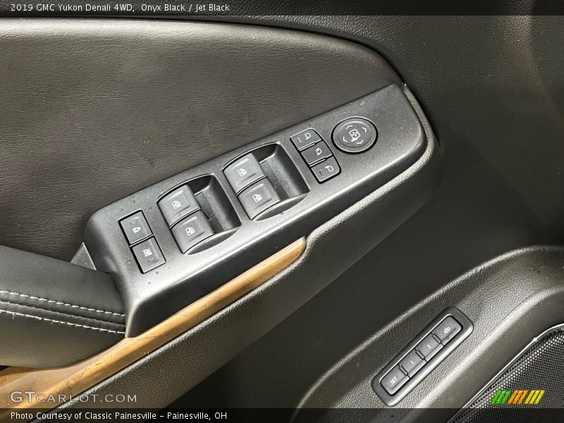 Onyx Black / Jet Black 2019 GMC Yukon Denali 4WD