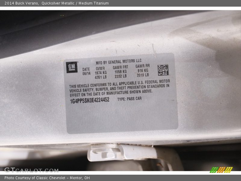 Quicksilver Metallic / Medium Titanium 2014 Buick Verano