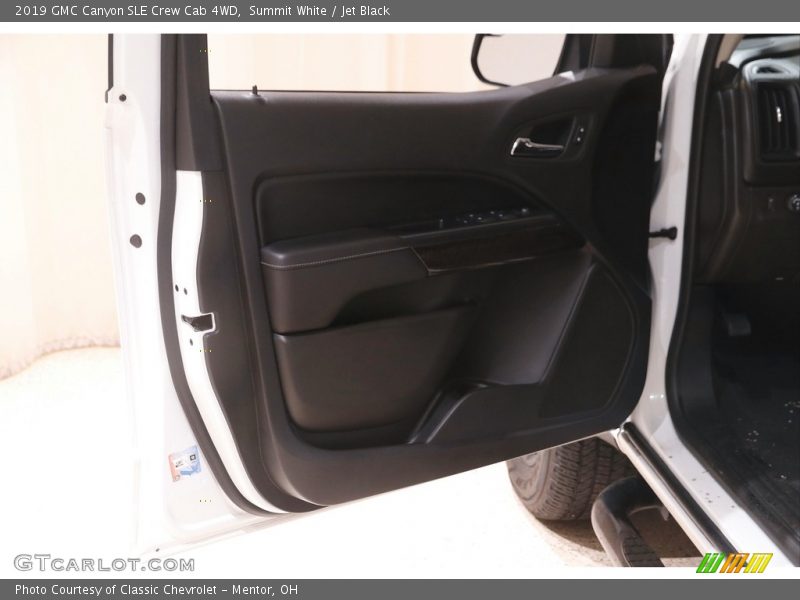 Summit White / Jet Black 2019 GMC Canyon SLE Crew Cab 4WD