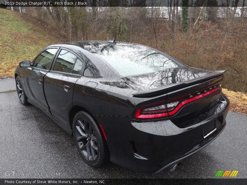 Pitch Black / Black 2019 Dodge Charger R/T