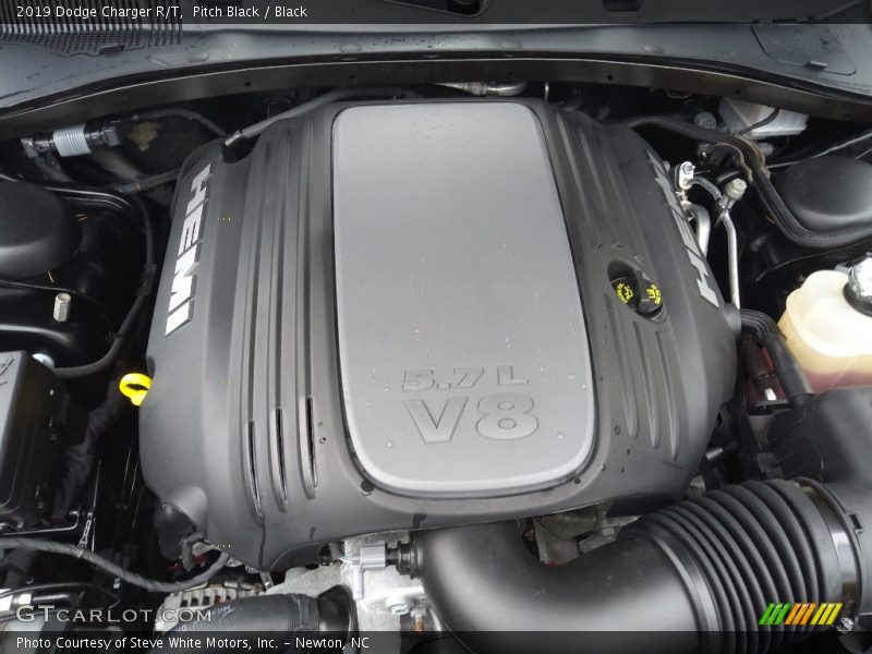  2019 Charger R/T Engine - 5.7 Liter HEMI OHV 16-Valve VVT MDS V8