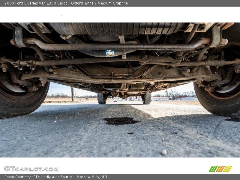 Oxford White / Medium Graphite 2000 Ford E Series Van E350 Cargo