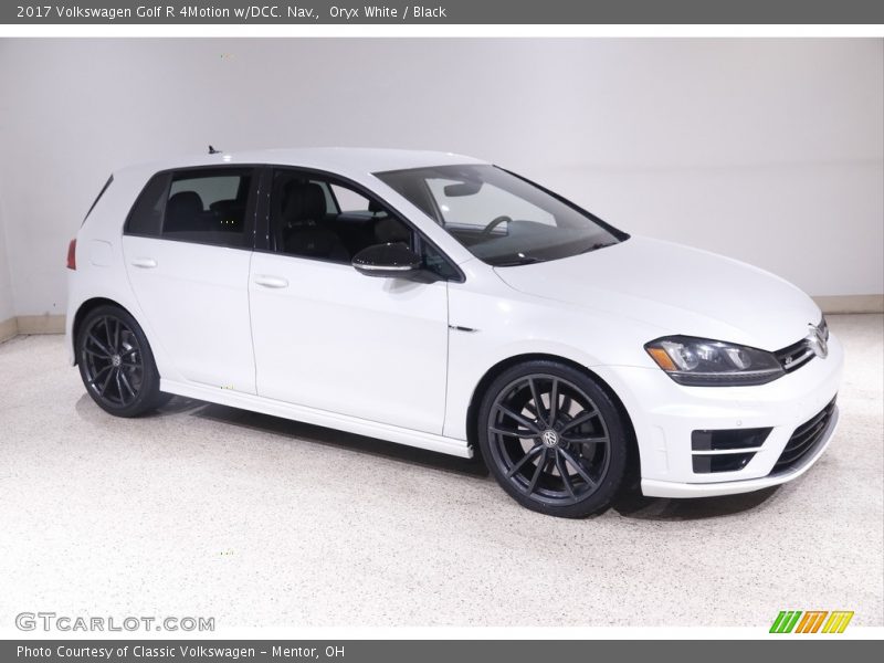  2017 Golf R 4Motion w/DCC. Nav. Oryx White