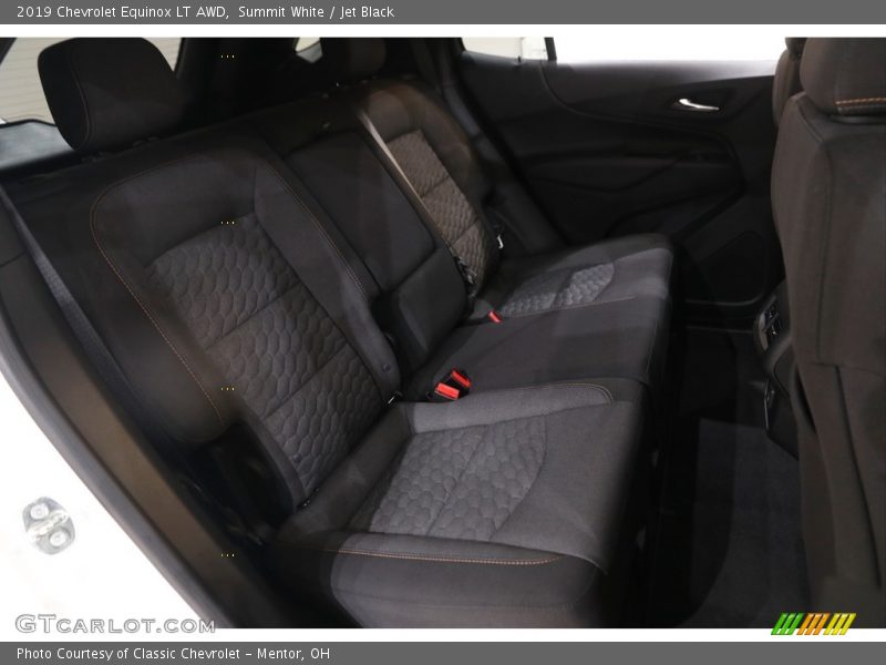 Summit White / Jet Black 2019 Chevrolet Equinox LT AWD
