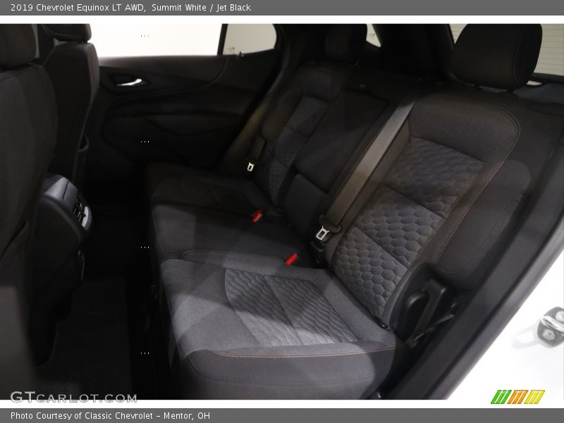 Summit White / Jet Black 2019 Chevrolet Equinox LT AWD