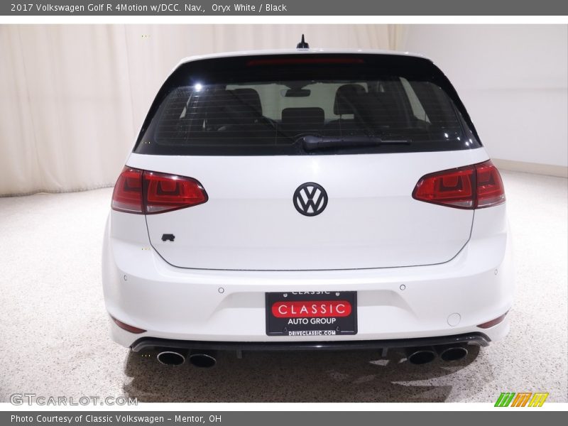 Oryx White / Black 2017 Volkswagen Golf R 4Motion w/DCC. Nav.