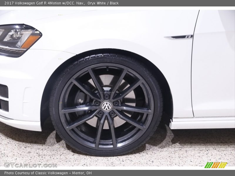 2017 Golf R 4Motion w/DCC. Nav. Wheel