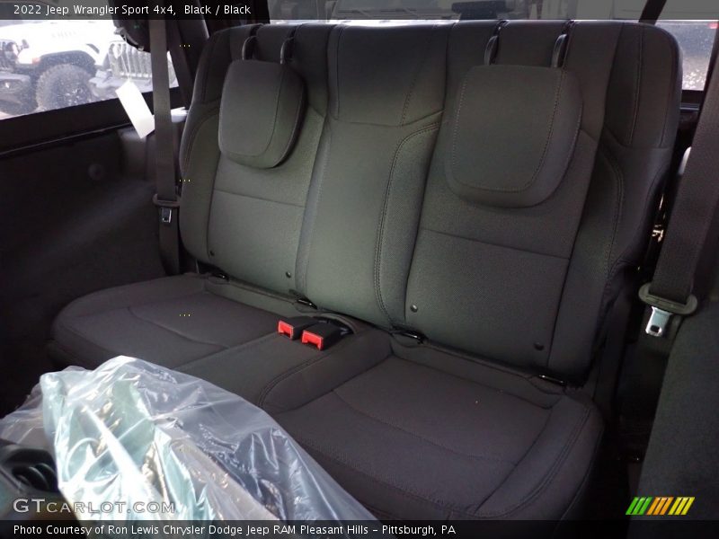 Black / Black 2022 Jeep Wrangler Sport 4x4