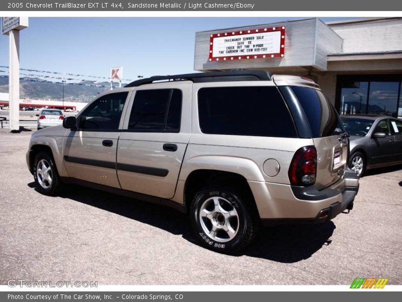 Sandstone Metallic / Light Cashmere/Ebony 2005 Chevrolet TrailBlazer EXT LT 4x4