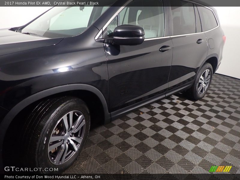Crystal Black Pearl / Black 2017 Honda Pilot EX AWD
