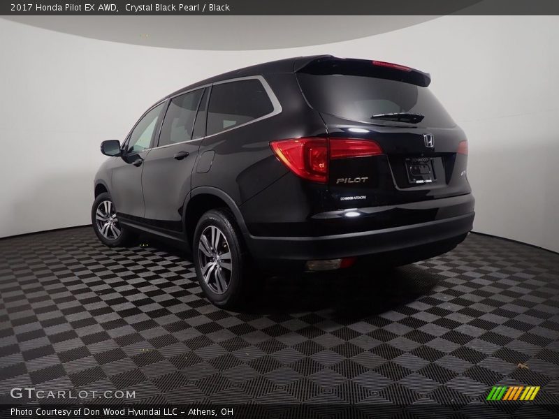 Crystal Black Pearl / Black 2017 Honda Pilot EX AWD