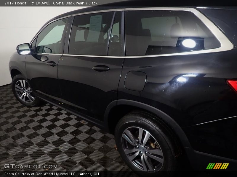 Crystal Black Pearl / Black 2017 Honda Pilot EX AWD