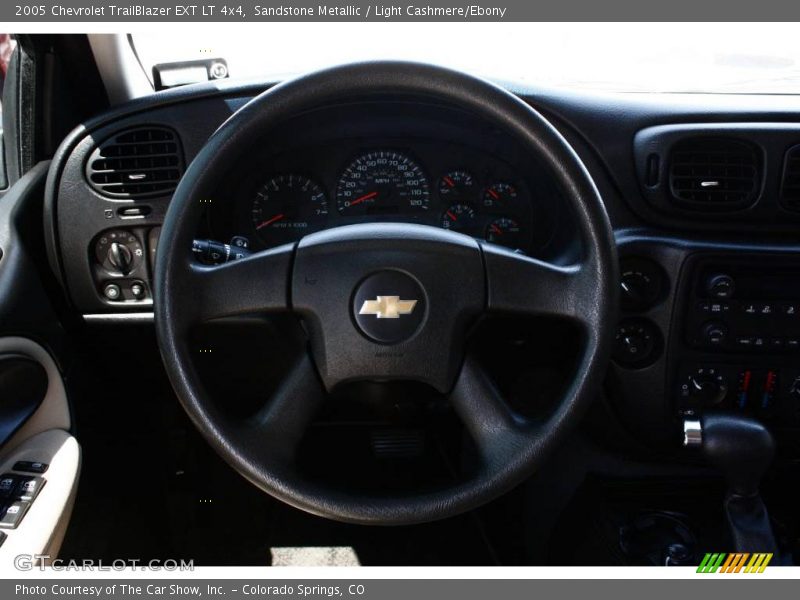 Sandstone Metallic / Light Cashmere/Ebony 2005 Chevrolet TrailBlazer EXT LT 4x4